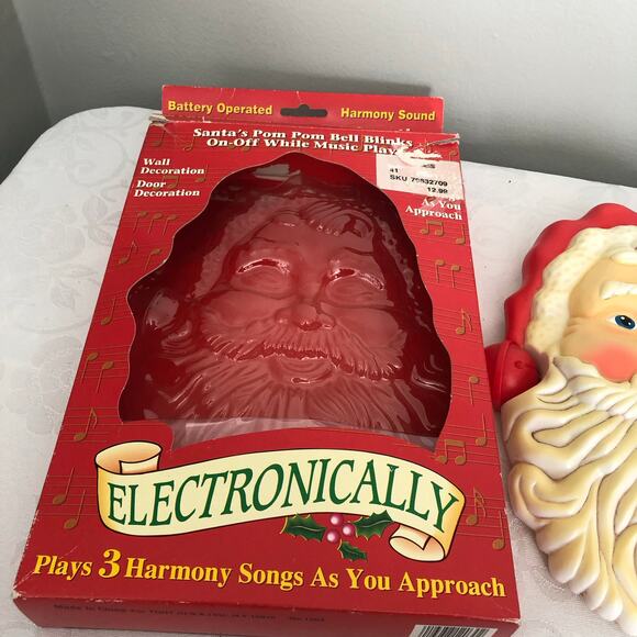 Vtg Musical Greeting Santa Door Hanger. Doesn’t work. 1990 - Picture 7 of 10